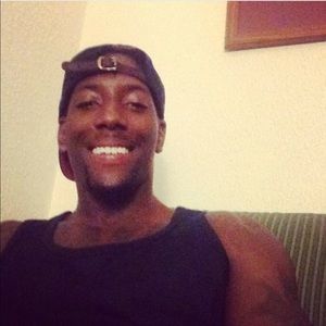 Meet your Posher, Derrick